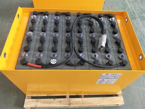 Lithium Forklift Battery Vs Lead Acid Cost Saving Industry Game Changer