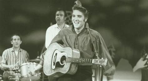 Elvis Presley - I Forgot To Remember To Forget