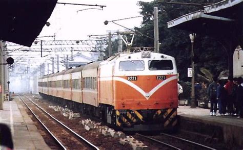 List of GE locomotives - Wikipedia | Locomotive, Train, List