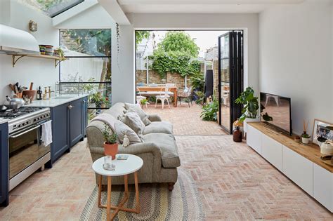 How to decorate for open-plan living? We have the answers