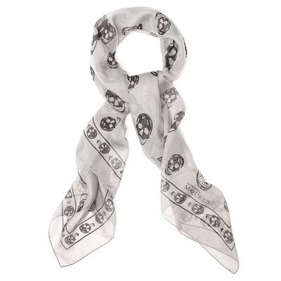 Alexander McQueen Skull scarf | WheresThatStyle