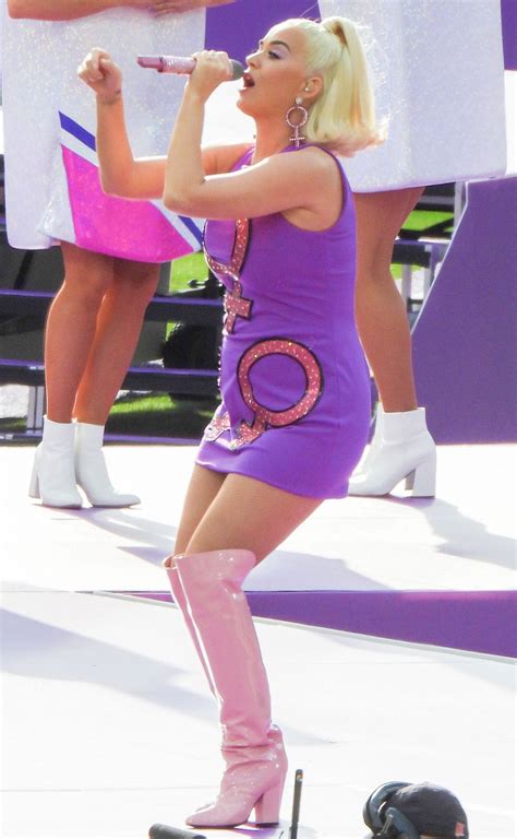 Katy Perry Sexy Legs In Boots Hot Celebs Home