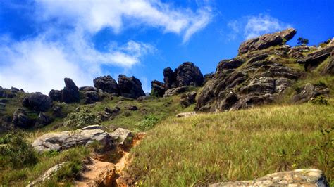 Trilha Pico Do Itacolomi Perto De Ouro Preto Viaja Bi