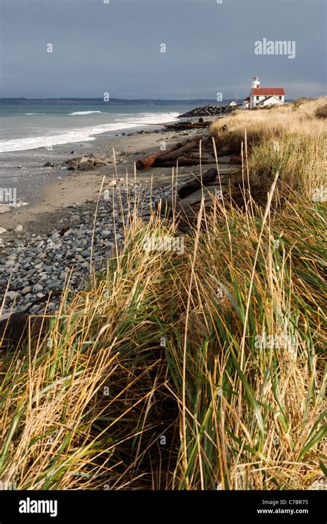 Point Wilson Lighthouse, Fort Warden State Park, Washington, USA Stock ...