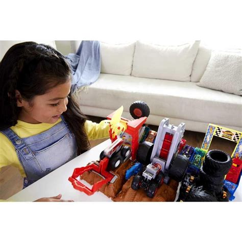 Ripley Pista Hot Wheels Hnb Arena Demolicion Retos Principiante