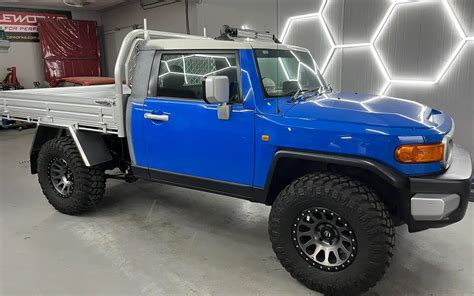 Man Creates Perfect Fj Cruiser Pickup That Toyota Never Made