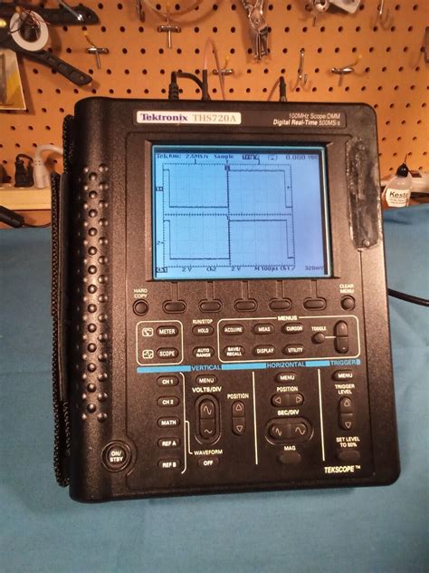 Tektronix THS720A 2 Channel 100MHz 500MS S Digital Oscilloscope DMM