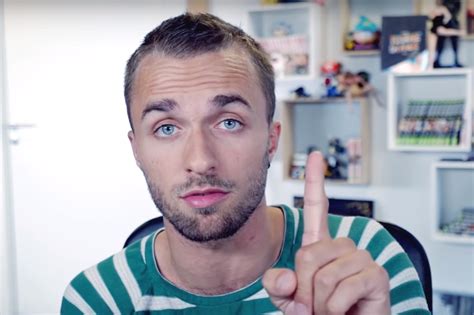 Squeezie Revient Sur L Affaire Balancetonyoutubeur