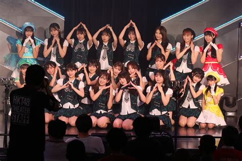 西スポhkt48取材班 On Twitter 記念撮影より（f）hkt48 神志那結衣卒業公演 神志那結衣 坂口理子 秋吉優花