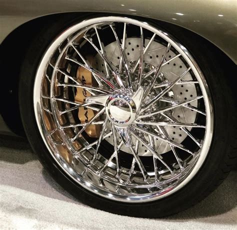 Chrome Rims for Chevy Sports Car