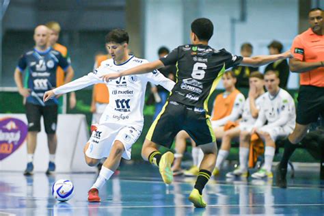 Timb Futsal Realiza Tr S Partidas Em Casa Jornal Do M Dio Vale