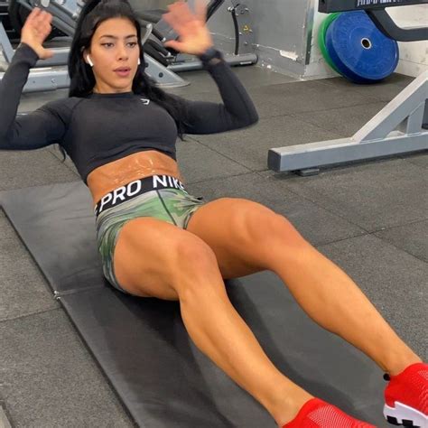 Ruba Ali On Instagram “🔥abs Abs Abs At Home Or The Gym 👊🏽 Please Double Tap ♥️ For More