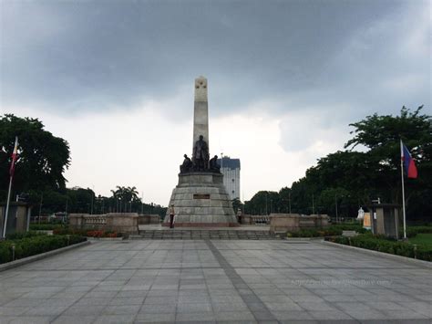 Rizal Monument | Live Life and Love