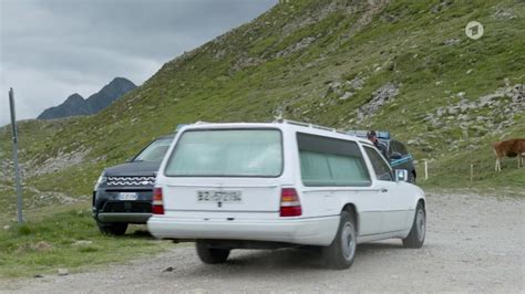 Imcdb Org Mercedes Benz Autofunebre Pilato F In Der Bozen Krimi