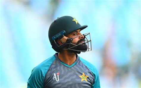 Pakistan S Former Skipper Mohammad Hafeez S Shocking Revelation