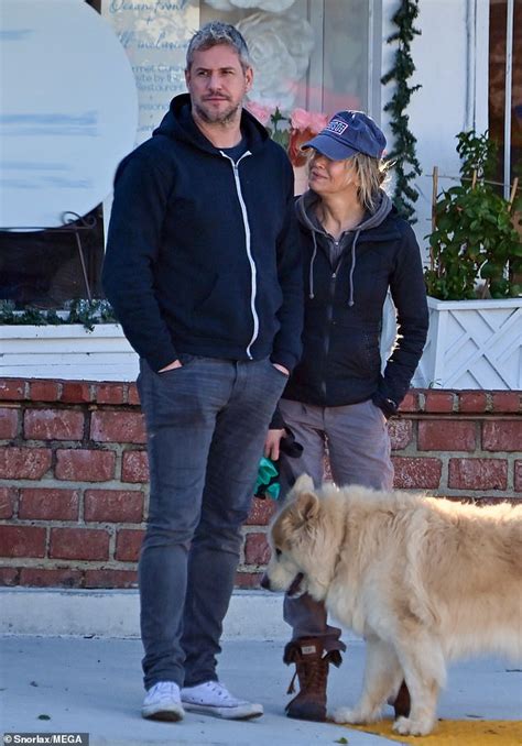 Renee Zellweger 54 Looks Loved Up With Rumored Fiance Ant Anstead 44