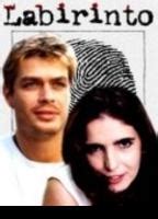 Labirinto Nude Scenes
