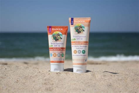 Reef Safe Sunscreen / Top 10 Sunscreens for You & the Oceans