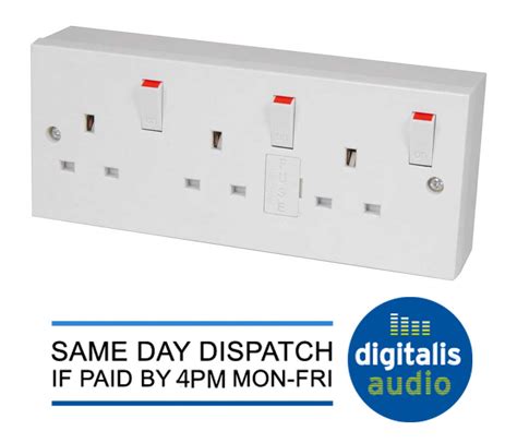 Triple Gang Switched Fused Mains Wall Plug Socket C W Surface