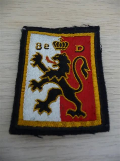 Original Militaire Insigne Division D Infanterie Crochets Tres Bon