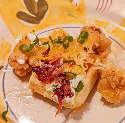 Homemade Chicken And Waffle Nachos Rfood