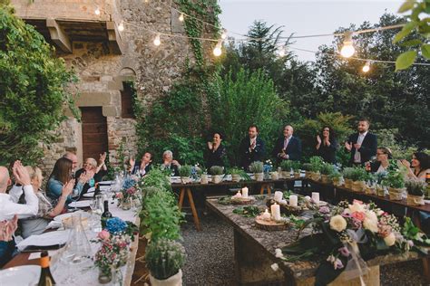 Romantic Wedding in a Tuscan Castle venue | Italian Wedding Designer