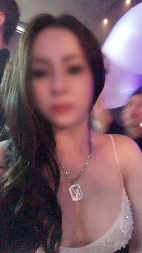 Hot girl Bella bị tạm giữ vì trộm cắp xe máy ở Thanh Hóa Page VOZ