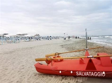 Primo Maggio In Versilia Aperti Stabilimenti Balneari Su