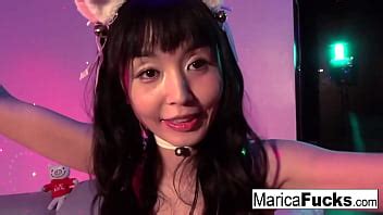 Asian Babe Fucks Her Pussy XNXX