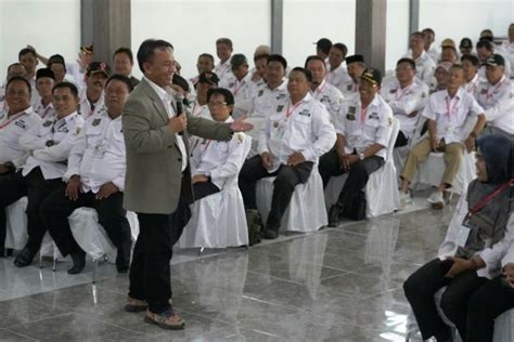 Pemkab Sumedang Konsen Wujudkan Tata Kelola Pemerintah Desa Yang Baik