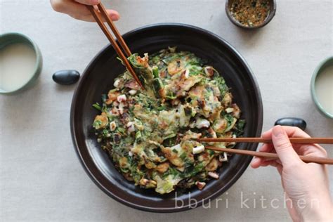 Recipe: Bomnamul haemul pajeon (spring greens seafood pancake) · bburi ...