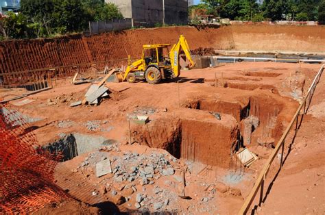 Vistoria Laudo Patologias Devido Terraplenagem