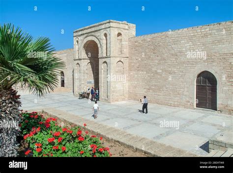 Mahdia tunisia mosque hi-res stock photography and images - Alamy