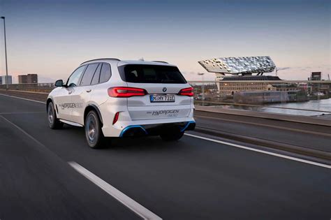 BMW IX5 Hydrogen Een BMW X5 Op Waterstof Hoe Rijdt Dat REVIEW