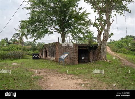 Entrance to underground coal mine Stock Photo - Alamy