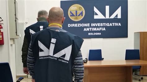 La Dia Confisca Patrimonio Del Valore Di Un Milione E Mezzo Di Euro A