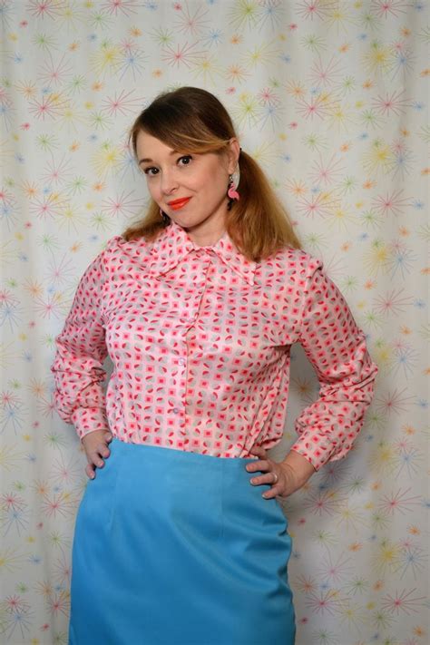 70s Pink Mod Print Blouse Size Large Vintage Retro Shirt With Pointy