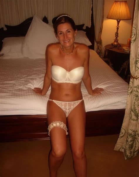 Amateur Milfs And More Girls Lingerie Amateur 2260 Porn Pic