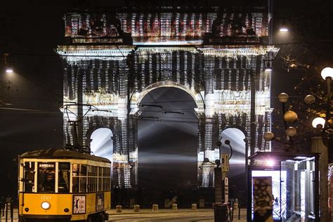 È italiano il primo monumento del Metaverso lArco della Pace di Milano