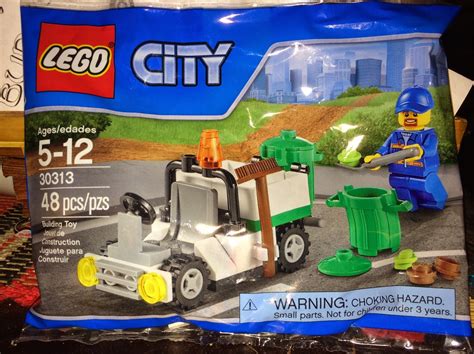 Dark Cloud Blogs: LEGO City Garbage Truck Set Review for MF0