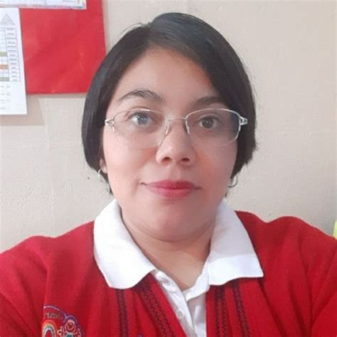 Maria del Carmen La Misión Licenciada en Ciencias de las educación