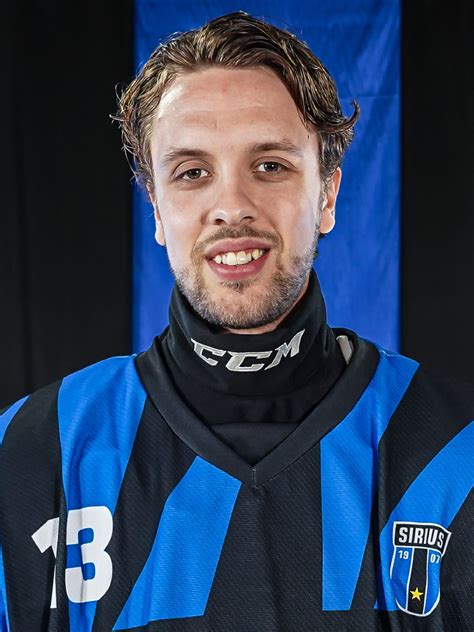 IK Sirius Bandy 13 Anton Andersson