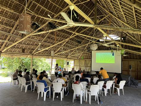 Workshop and Tour, Dar es Salaam, Tanzania, December 2023 - A Wall is a