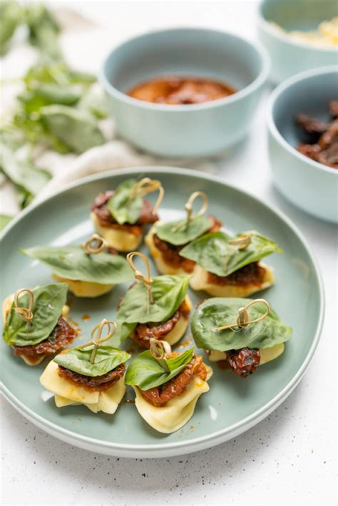 Vegetarische Tortellini Spie E Mit Pesto Trytrytry