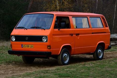 Volkswagen T3 Bus 9 Persons Stuurman Classic Cars