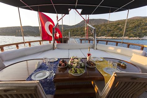 Bodrum Gulet Kiralama Bodrum Yat Kiralama Bodrum Mavi Yolculuk