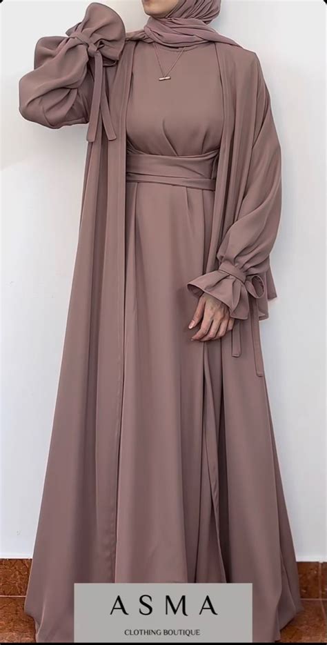 Pin By Aliyya On Modest Fashion Outfits Abayas Fashion Islamic