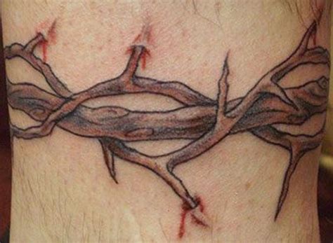 Crown Of Thorns Tattoo Designs Crown Thorns Tattoo Finger Tattoos