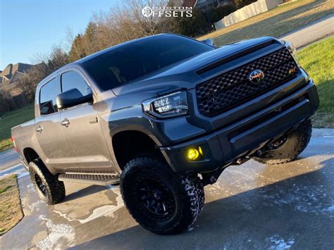 2020 Toyota Tundra With 18x9 1 Fuel Covert And 35125r18 Toyo Tires Open Country Rt And