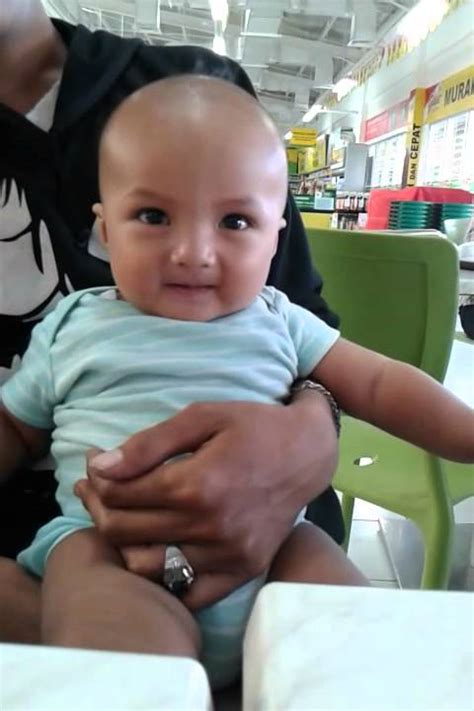 Bayi Ini Bikin Gregetan Dan Penasaran Youtube